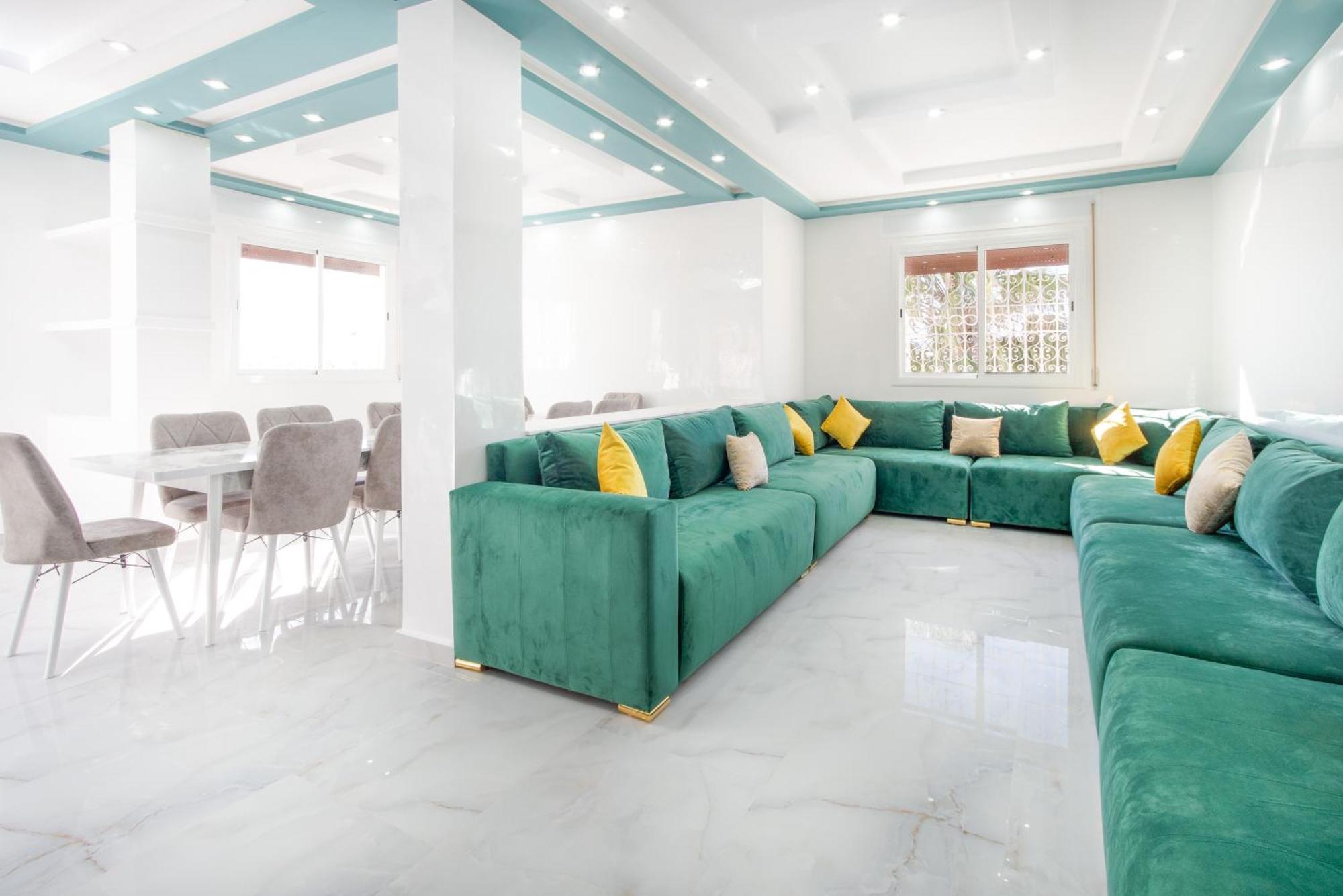 Appartement Calmes Et Spacieux *