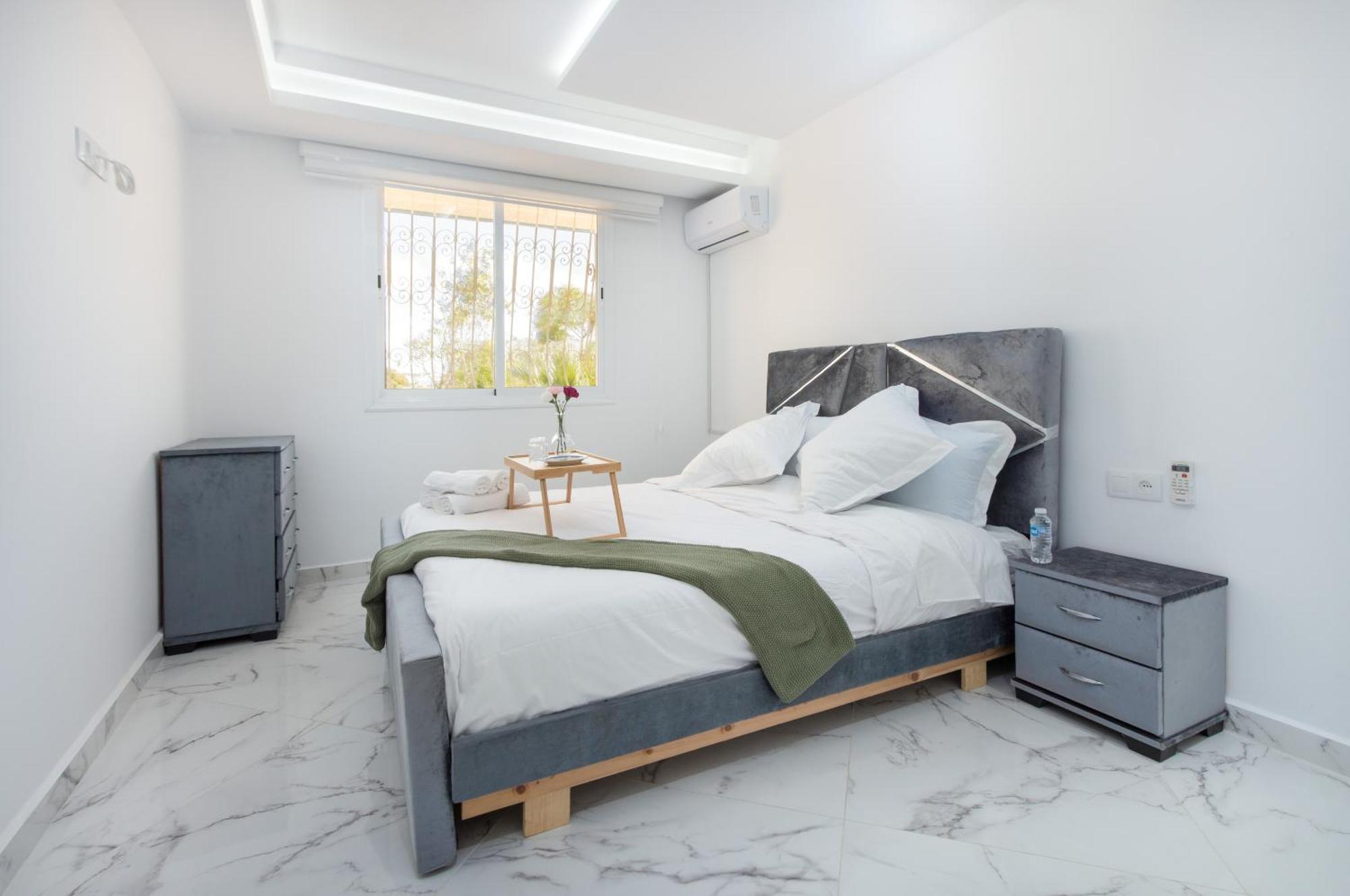 Appartement Calmes Et Spacieux Tétouan