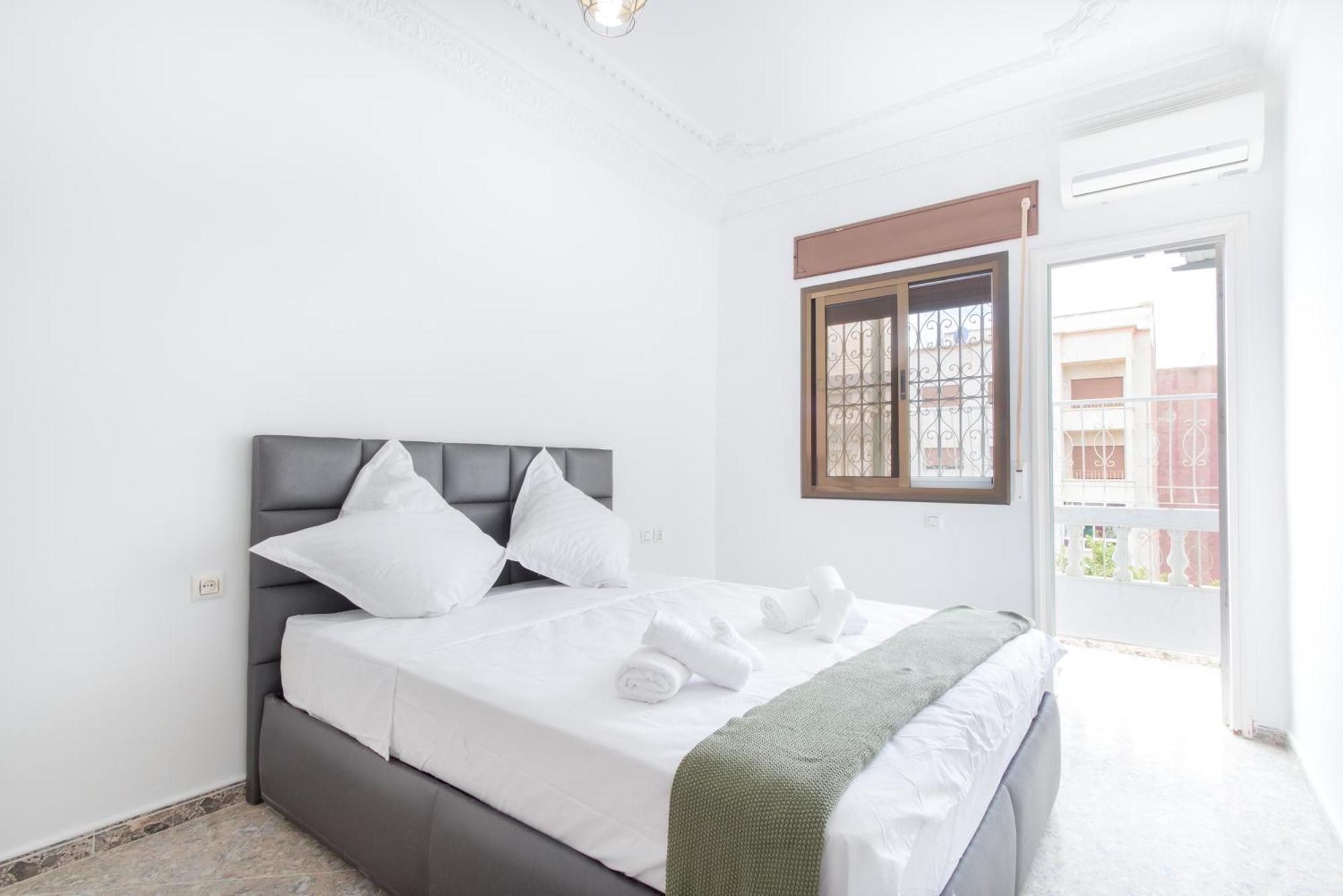 Calmes Et Spacieux Appartement *